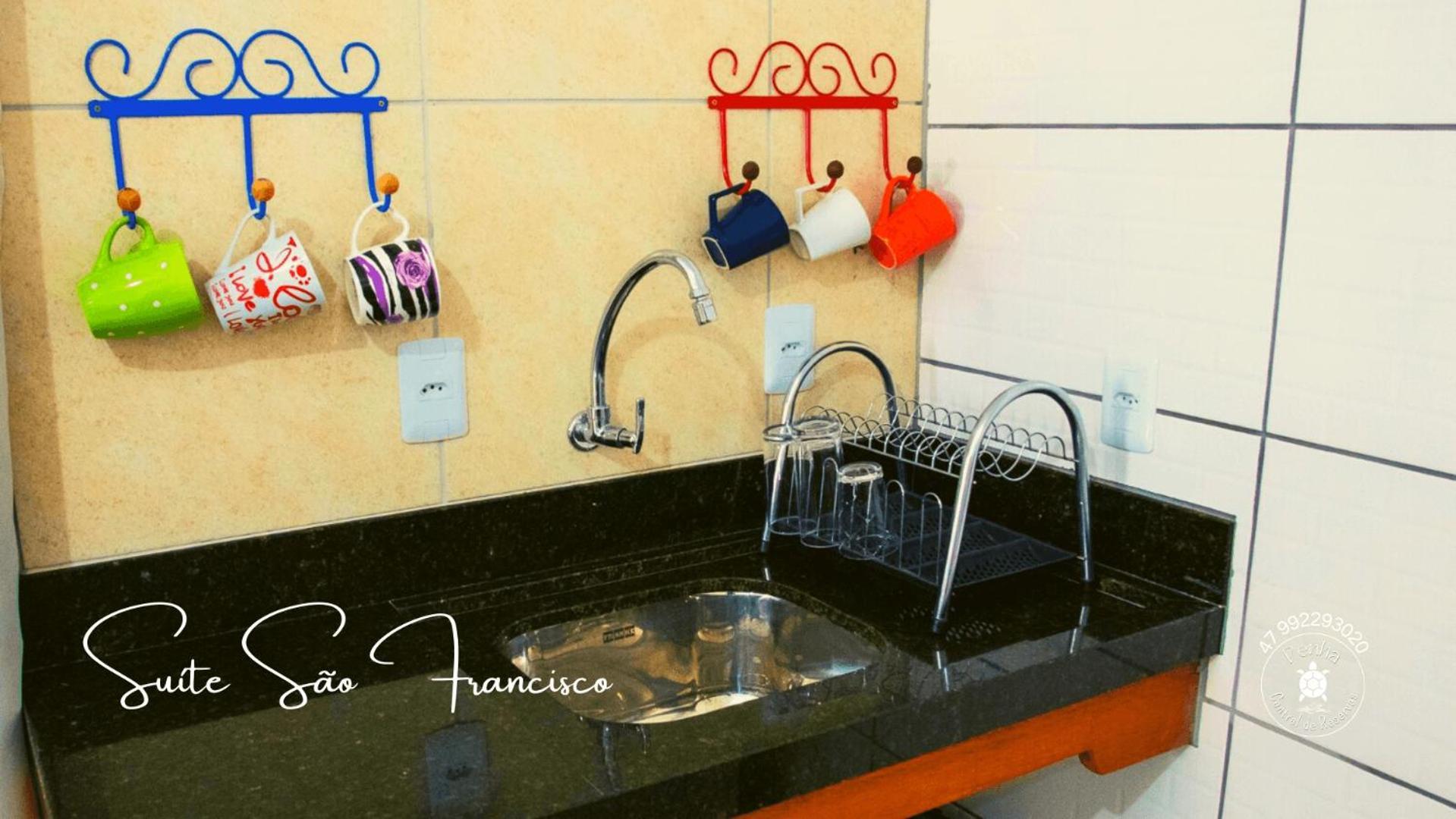 Apartamento Confortavel E Amplo, Proximo Ao Beto Carrero E A Praia Пенья Экстерьер фото